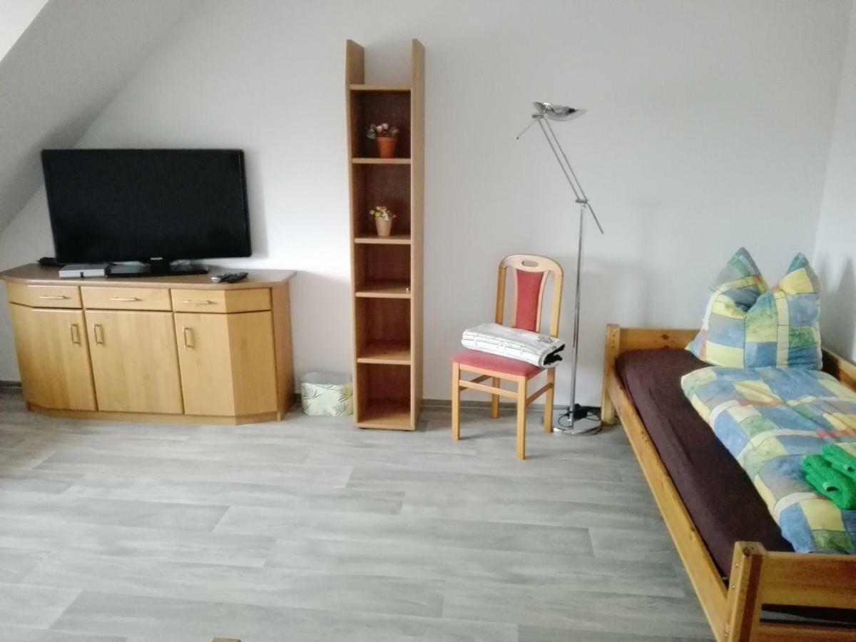 Pension Bernburg A² Esterno foto